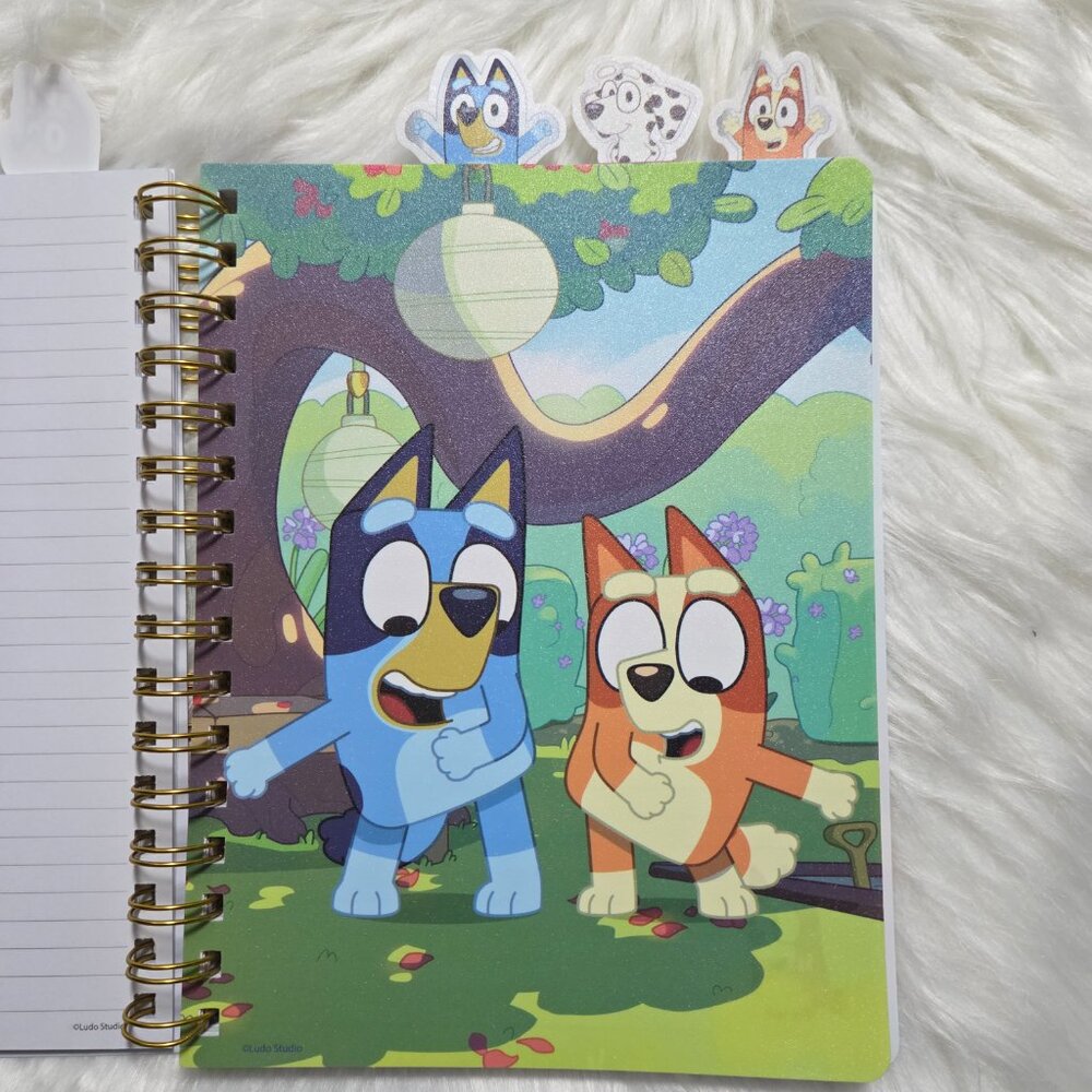 Bluey Tabbed Spiral Notebook - Picture 5 of 8